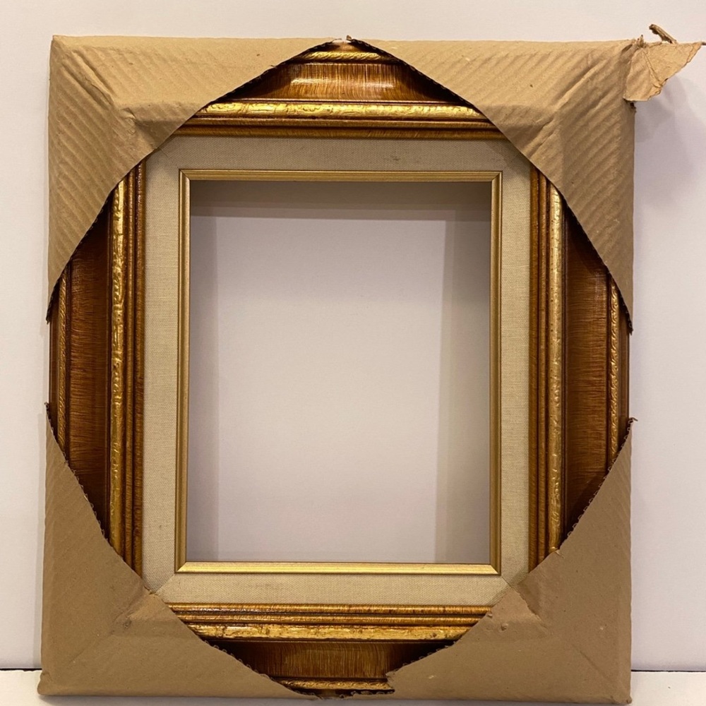Wooden picture frame no glass. 10 x 8